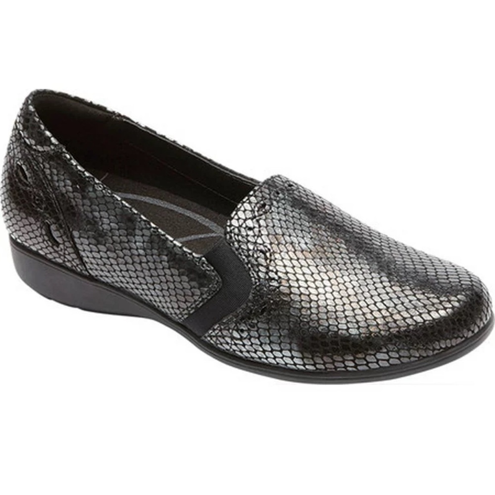Aravon Womens Adalyn - AR Slip On Flat Shoes Size  7.5D